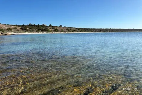 Property photo of 17 East Parade Point Boston SA 5607