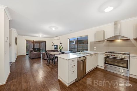 Property photo of 14 Plume Place Point Cook VIC 3030