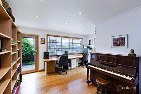 Property photo of 11 Bourke Street Reservoir VIC 3073