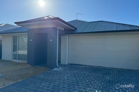 30 Pappinbarra Rd, Lakelands, WA 6180