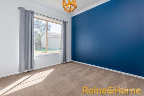 Property photo of 26L Debeaufort Drive Dubbo NSW 2830