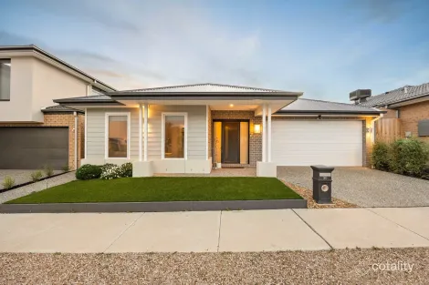 Property photo of 30 Sherry Circuit Fraser Rise VIC 3336