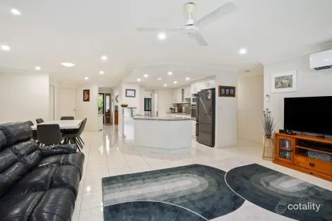 Property photo of 6 Kristin Close Gracemere QLD 4702