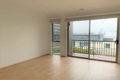 Property photo of 16 Camera Walk Coburg North VIC 3058
