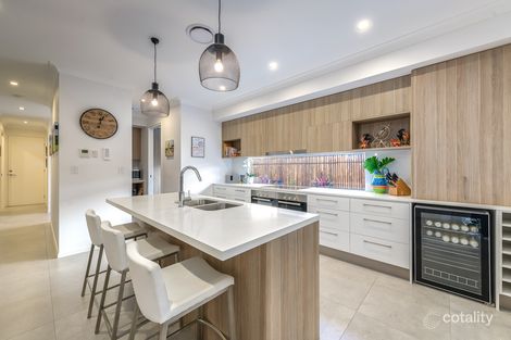 2/23 Oleander Ave, Biggera Waters, QLD 4216