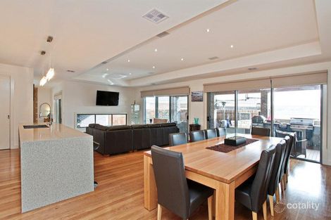 Property photo of 7 Giofches Crescent Tarneit VIC 3029