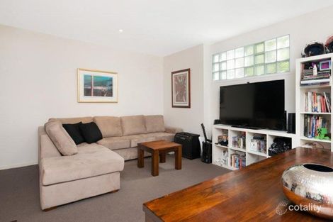 Property photo of 1/50 Dow Street Port Melbourne VIC 3207