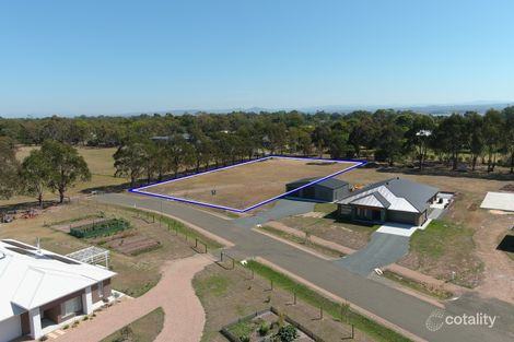 24 Rowellan Dr, Eagle Point, VIC 3878