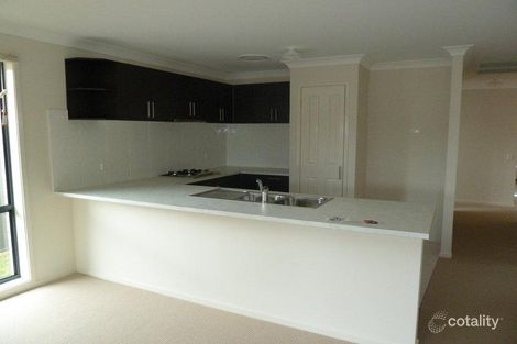 Property photo of 4 Daylesford Close Ropes Crossing NSW 2760