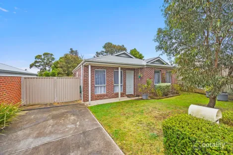 7 Muller Ct, Mount Clear, VIC 3350