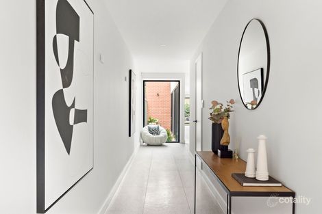 Property photo of 32 Raleigh Street Essendon VIC 3040