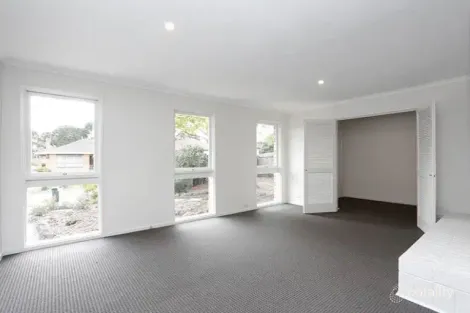 Property photo of 32 Medoro Grove Mulgrave VIC 3170