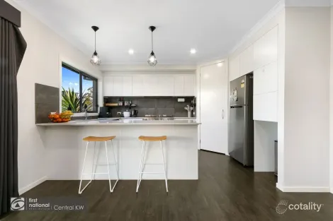 Property photo of 28 Chris Crescent Traralgon VIC 3844