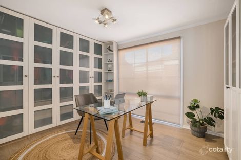 Property photo of 16 Nickson Close Dingley Village VIC 3172