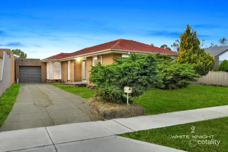 11 Yan Yean Pl, St Albans, VIC 3021