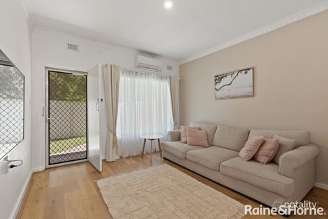 Property photo of 2/635-637 South Road Black Forest SA 5035