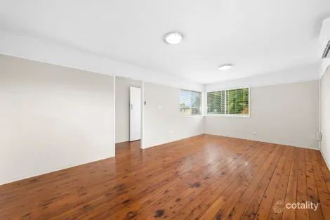 Property photo of 22 Cleary Street Centenary Heights QLD 4350