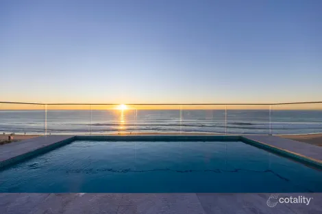 Property photo of 1/161 Hedges Avenue Mermaid Beach QLD 4218