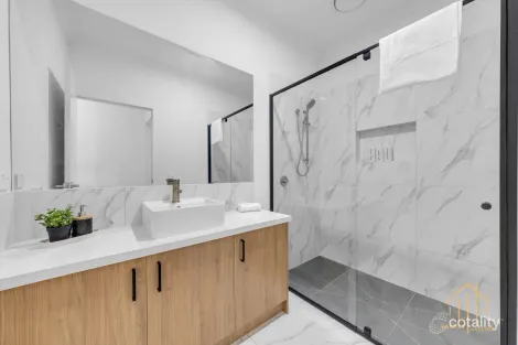Property photo of 15 Vanguard Avenue Cranbourne West VIC 3977