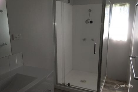 Property photo of 7 Bathurst Street Elliott Heads QLD 4670