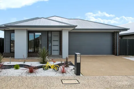 45 ESQUIRE CCT, ROSEWORTHY, SA 5371