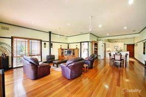 Property photo of 1 Swan Road Murrumbeena VIC 3163