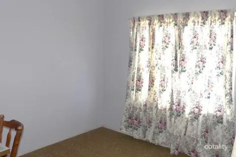 Property photo of 31 Gillendoon Street Ravenswood NSW 2824