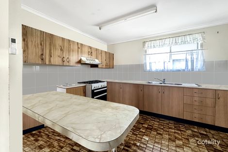 Property photo of 112 Colonial Drive Clairview QLD 4741