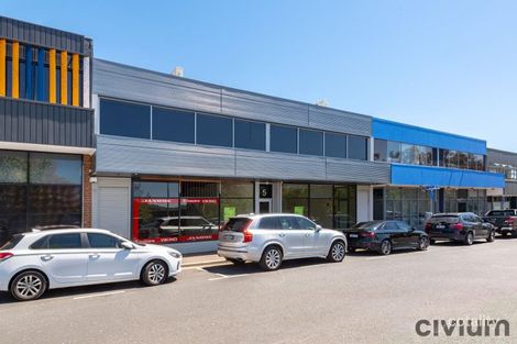 5-7 Altree Ct, Phillip, ACT 2606