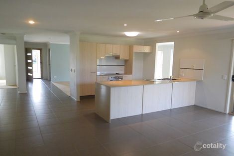 Property photo of 42 Lady Penrhyn Drive Eli Waters QLD 4655