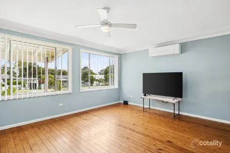 Property photo of 26 Seventh Avenue Toukley NSW 2263