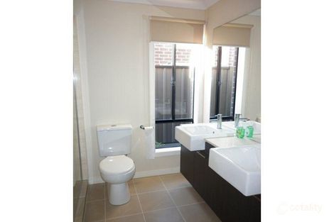 Property photo of 57 Nossal Drive Point Cook VIC 3030