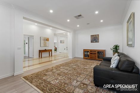 Property photo of 33 Glenbrook Avenue Cairnlea VIC 3023
