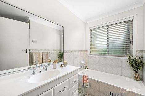 Property photo of 15 Evelyn Crescent Thornton NSW 2322