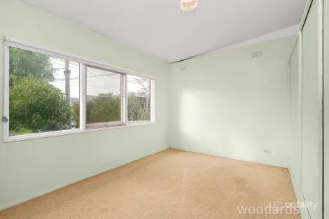 Property photo of 125 Bogong Avenue Glen Waverley VIC 3150