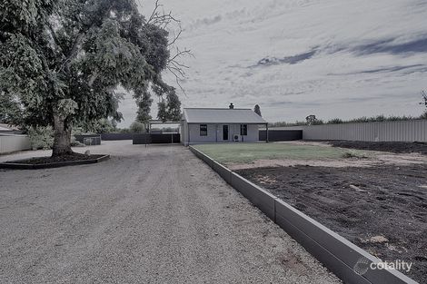 24 Middleton Rd, Loxton, SA 5333