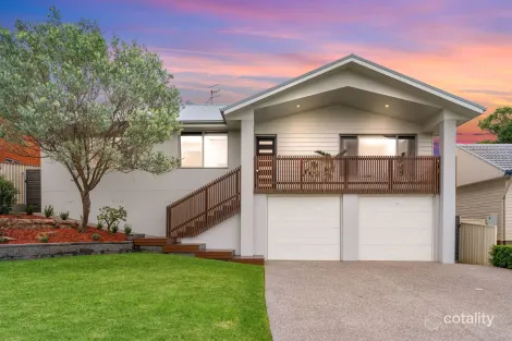 18 Calverton Cres, Belmont North, NSW 2280