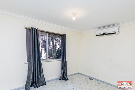 Property photo of 32 Abingdon Road Swan View WA 6056