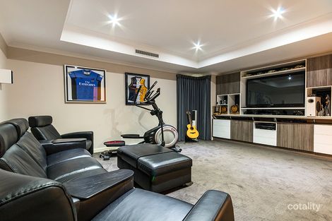 Property photo of 21 Fridayhill Drive Southern River WA 6110