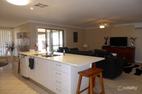 Property photo of 7 Kendor Close Orange NSW 2800
