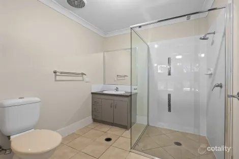 Property photo of 1/27 Sarah Drive Yamanto QLD 4305