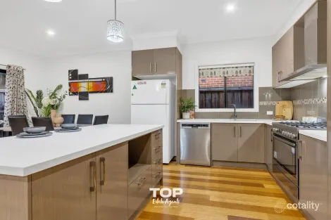 Property photo of 17 Mantello Street Lyndhurst VIC 3975