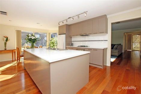 Property photo of 6 Scarlet Drive Bundoora VIC 3083