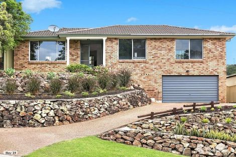 61 Kenley Cres, Macquarie Hills, NSW 2285