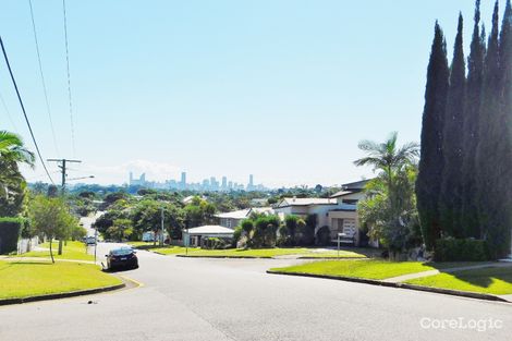 Property photo of 64 Bonneville Street Holland Park West QLD 4121