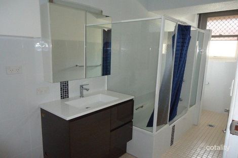 Property photo of 13/45 Watson Esplanade Surfers Paradise QLD 4217