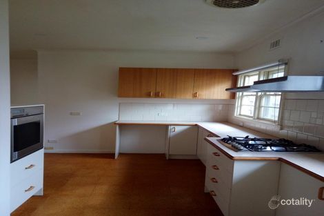 Property photo of 22 Dunstan Street Macleod VIC 3085