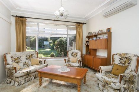 Property photo of 12 Burling Avenue Mount Ousley NSW 2519