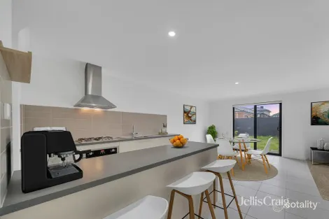 Property photo of 31 Smile Crescent Wyndham Vale VIC 3024