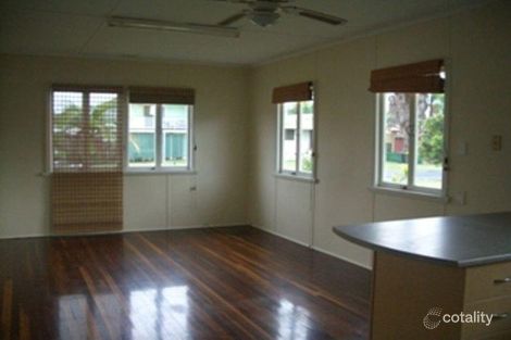 Property photo of 4 Ocean Street Torquay QLD 4655